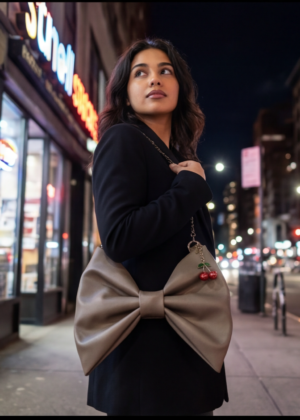 Bella Luna Beige - Bow Purse
